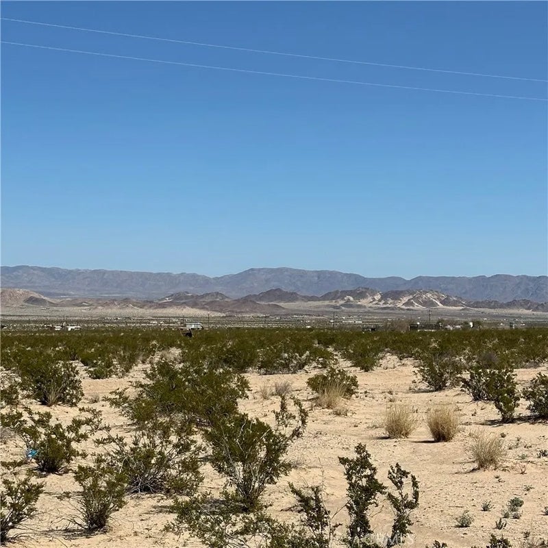 1234 El Paseo