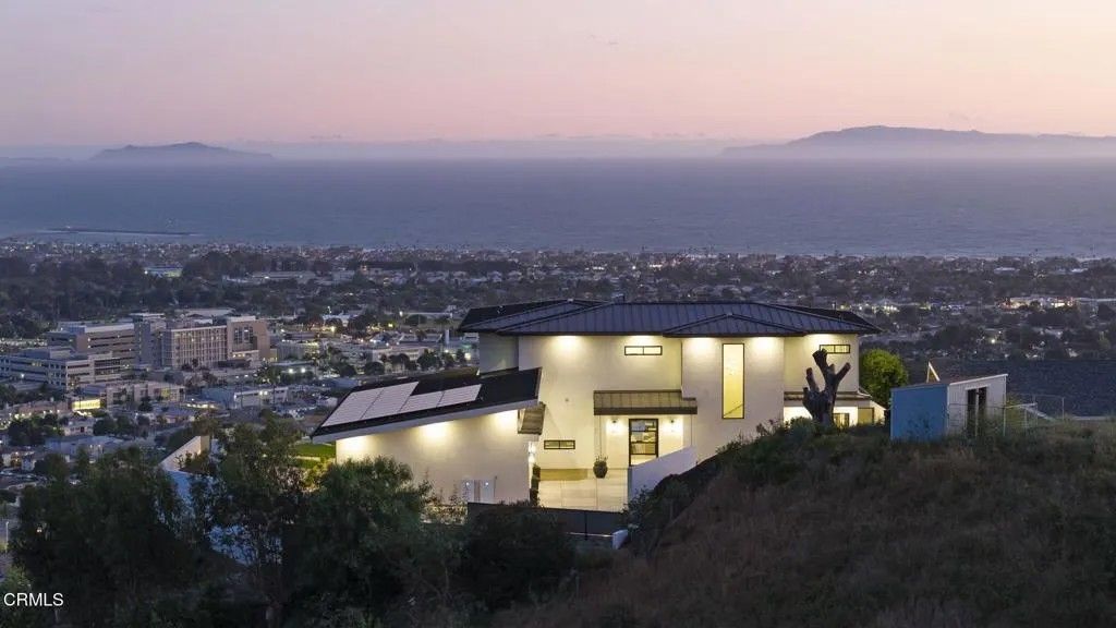 Photo of 3254 Breaker Drive, Ventura, CA 93003 (MLS # V1-36044)