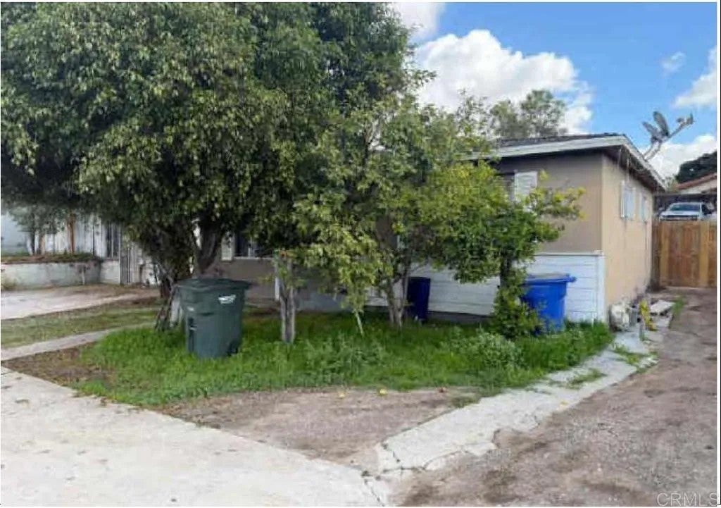 Photo of 716 Civic Center Drive, Vista, CA 92084 (MLS # NDP2608569)