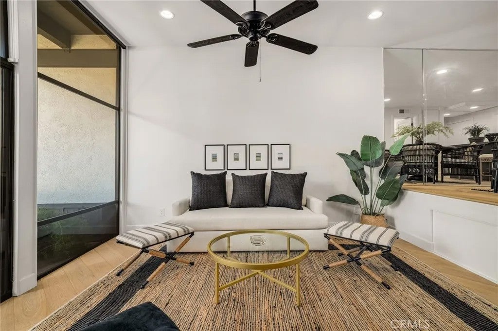 6112 Marina Pacifica North