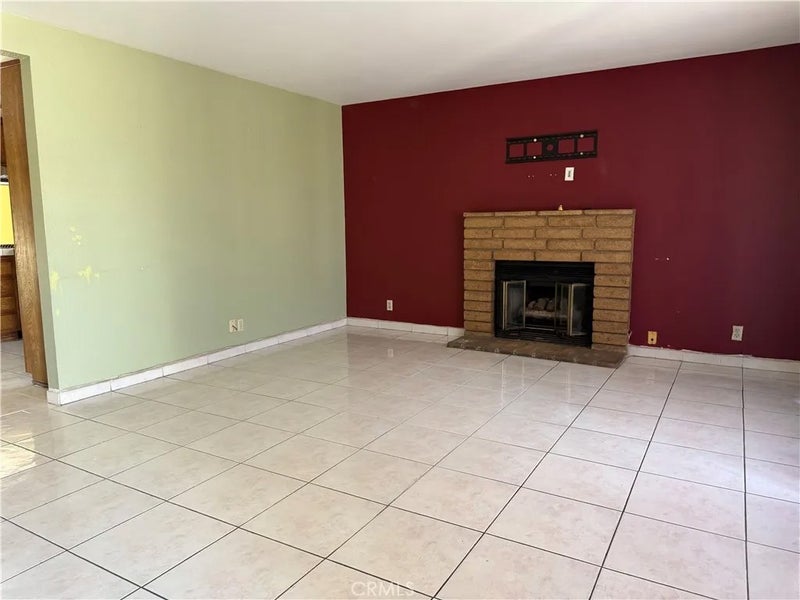 9309 Glendon