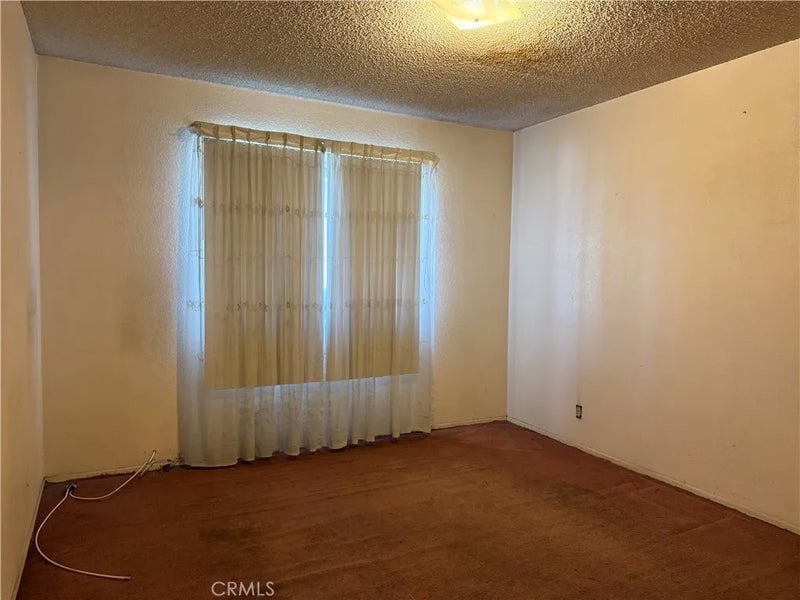 9309 Glendon