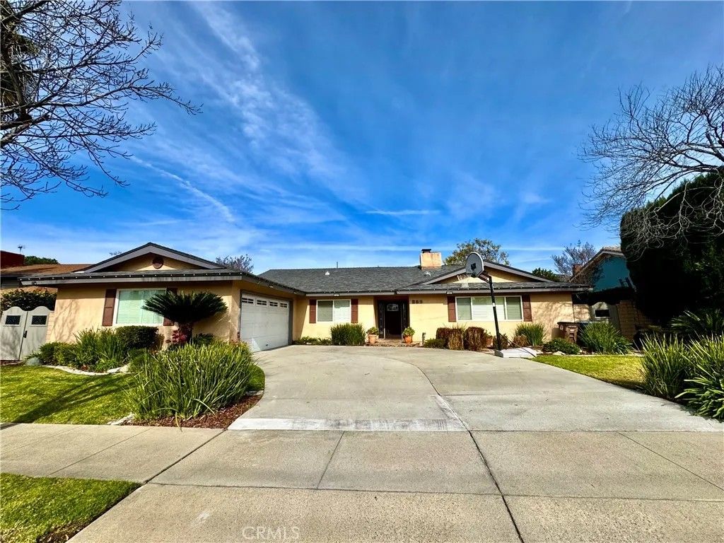 Photo of 269 E Miramar Ave, Claremont, CA 91711 (MLS # CV26024302)