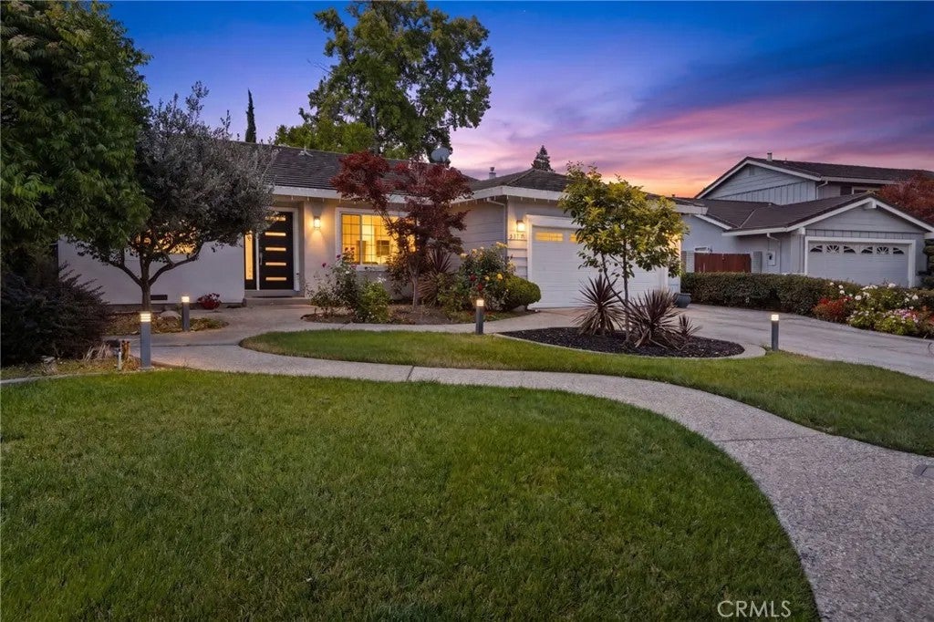 2600 Neves Court
