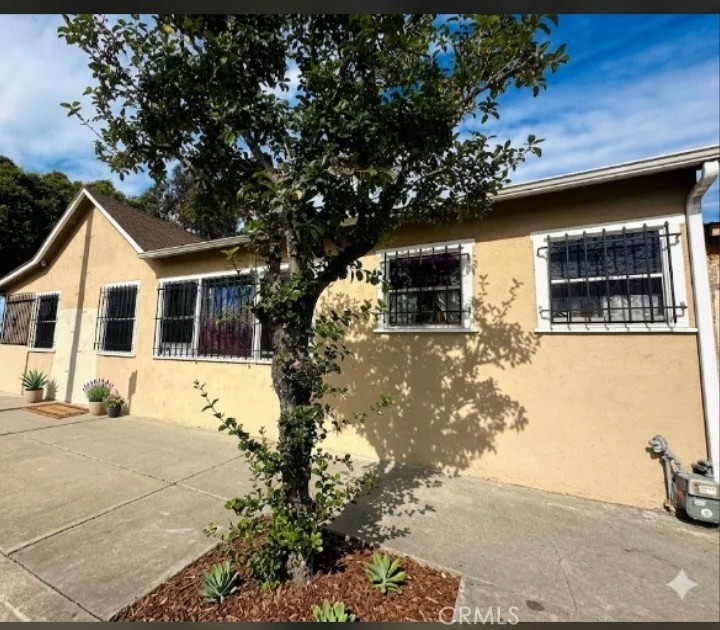 1354 W 84th Street