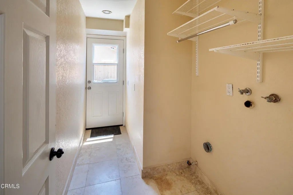 5382 Meadowbluff Court