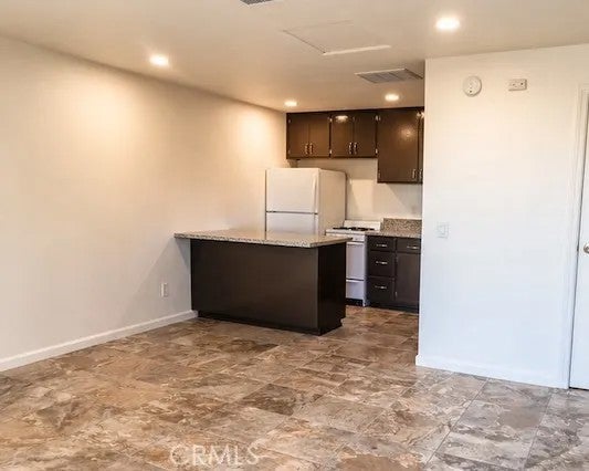 6321 Yucca