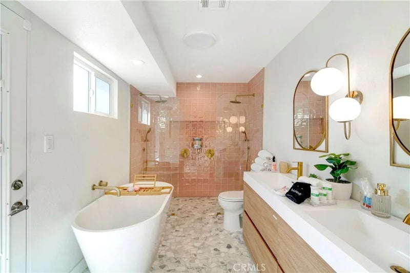 2280 Acacia West
