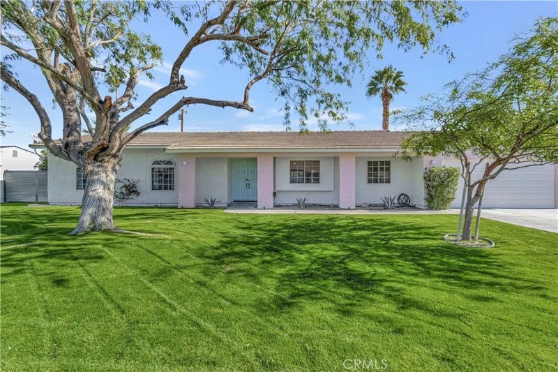 2280 Acacia West