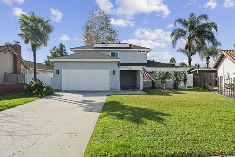 Photo of 1257 N Grape Street, Escondido, CA 92026 (MLS # PTP2600209)
