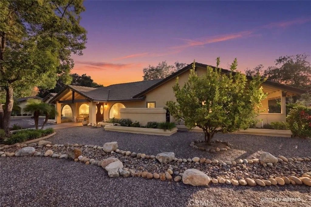 Photo of 34575 Sycamore Springs, Hemet, CA 92544 (MLS # SW26094998)