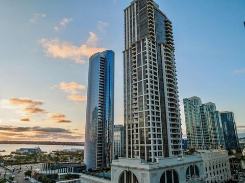 Tiny photo for 700 W E St #2404, San Diego, CA 92101 (MLS # 250038981)