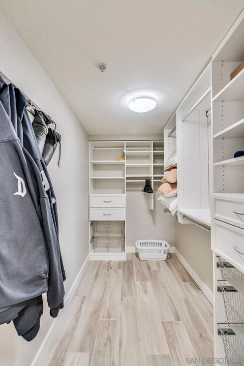 Tiny photo for 700 W E St #2404, San Diego, CA 92101 (MLS # 250038981)