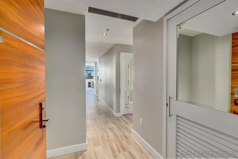 Tiny photo for 700 W E St #2404, San Diego, CA 92101 (MLS # 250038981)