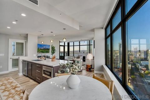 Tiny photo for 700 W E St #2404, San Diego, CA 92101 (MLS # 250038981)