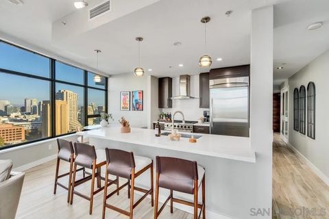 Tiny photo for 700 W E St #2404, San Diego, CA 92101 (MLS # 250038981)