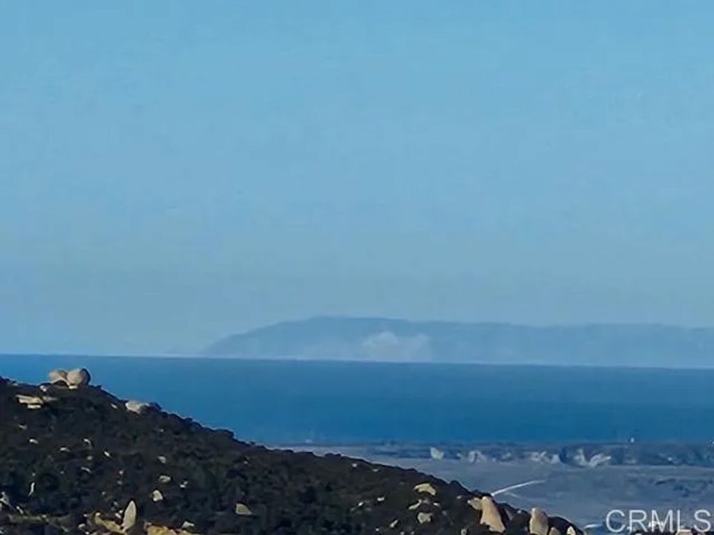 Photo of W Meadow Glen, Escondido, CA 92026 (MLS # NDP2601738)