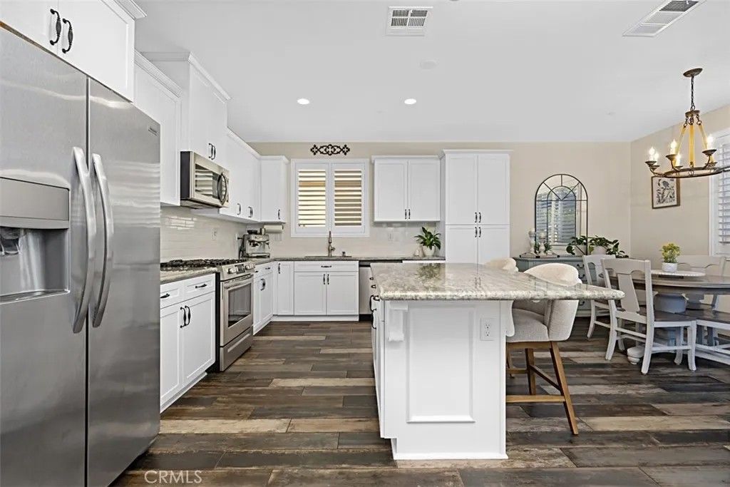 Photo of 24213 Hazelnut Avenue, Murrieta, CA 92562 (MLS # SW25132104)