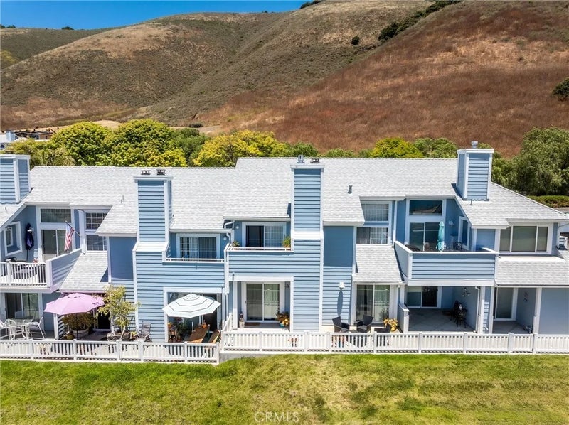 320 Foothill Road 7
