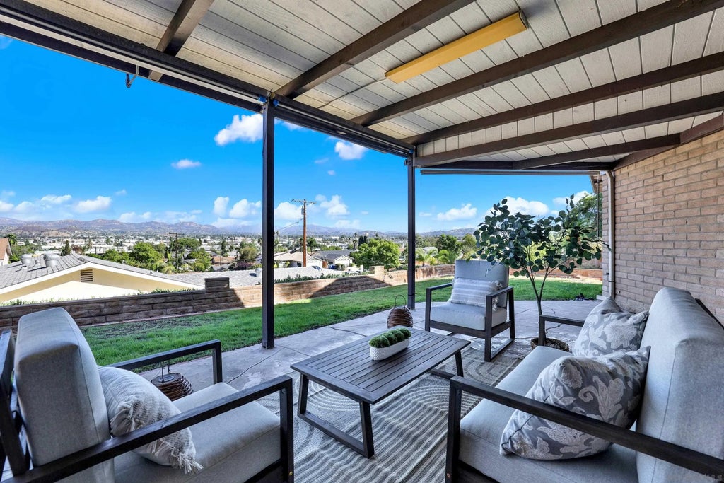 Photo of 1490 Swallow Drive, El Cajon, CA 92020 (MLS # 260024976)