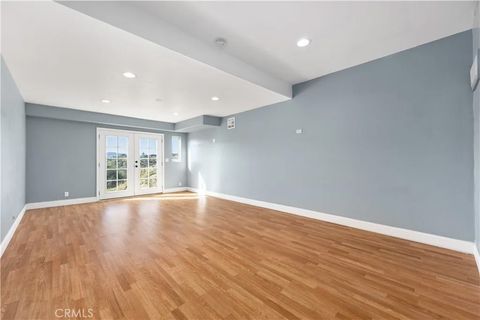 Tiny photo for 29300 Elkhorn Place, Tehachapi, CA 93561 (MLS # SR25273263)