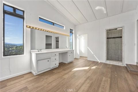 Tiny photo for 29300 Elkhorn Place, Tehachapi, CA 93561 (MLS # SR25273263)