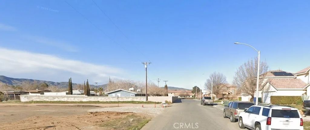 Photo of 1224 E Avenue Q13, Palmdale, CA 93550 (MLS # SR25260182)