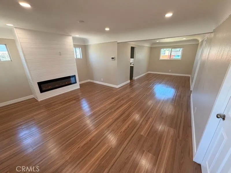 215 W 23rd