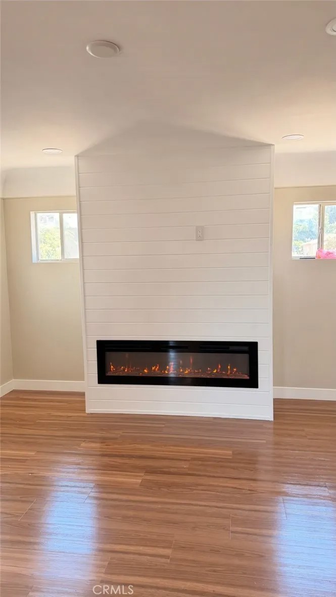 215 W 23rd