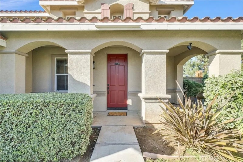 519 Cedarbrook Lane