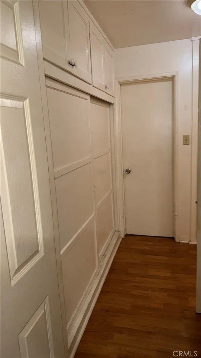 Photo of 947 E Broadway #2, Long Beach, CA 90802 (MLS # SR26182459)