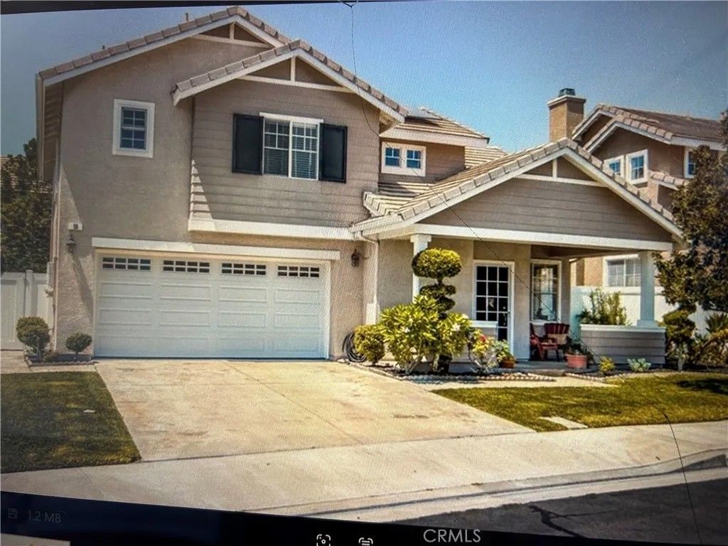 Photo of 19 Calotte Pl, Lake Forest, CA 92610 (MLS # OC25265350)
