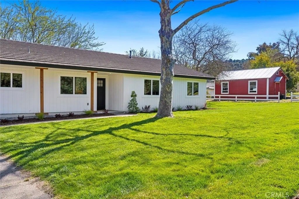 Photo of 4255 San Benito Road, Atascadero, CA 93422 (MLS # NS26057499)