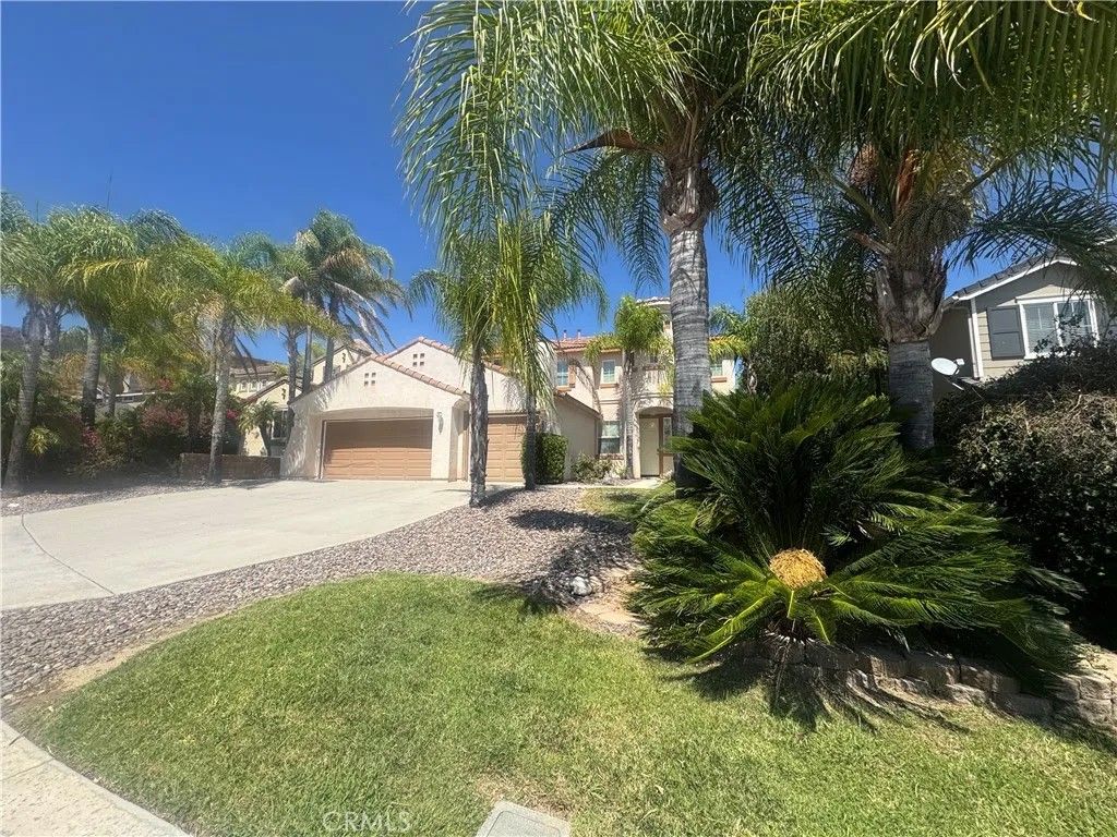 Photo of 31450 Pear Blossom Circle, Murrieta, CA 92563 (MLS # CV25192616)