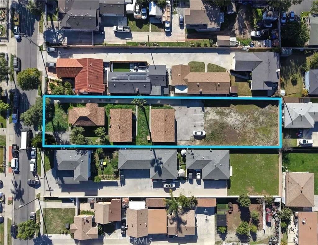 Photo of 15553 Blaine Ave, Bellflower, CA 90706 (MLS # PW25277820)