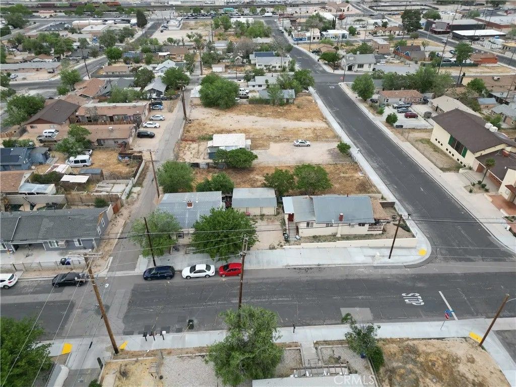 Photo of 15504 5th, Victorville, CA 92395 (MLS # DW26076967)