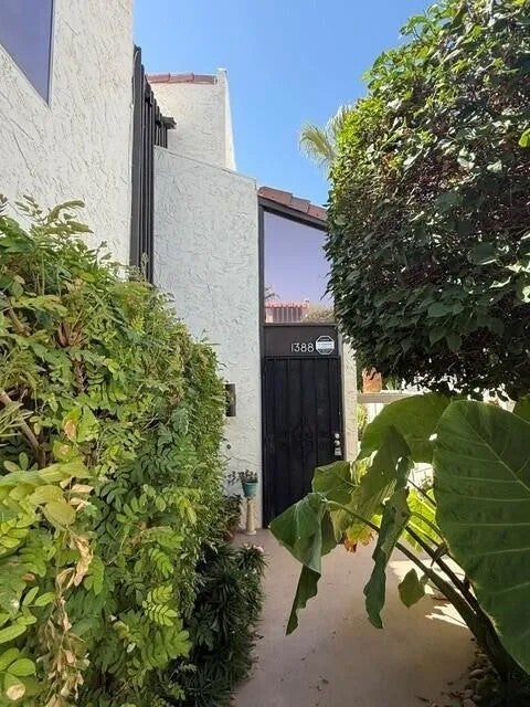 1388 S Camino Real