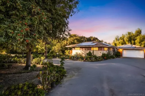 4370 Lynndale Ln, Chula Vista, CA 91910 - #: 250045392