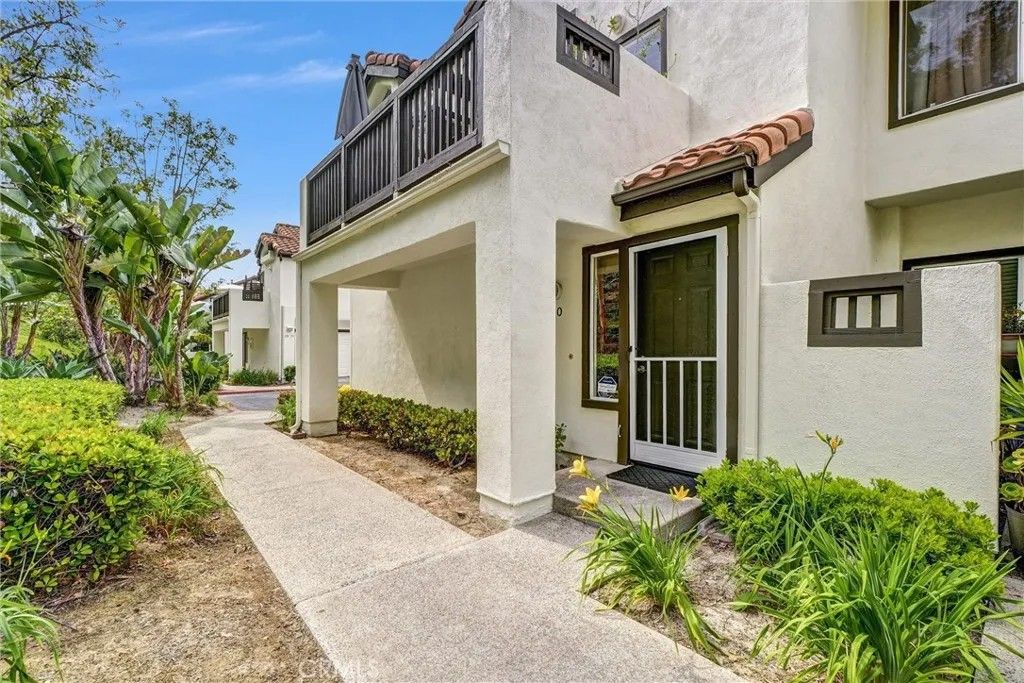 Photo of 30 Flamingo Court, Laguna Niguel, CA 92677 (MLS # OC26090161)