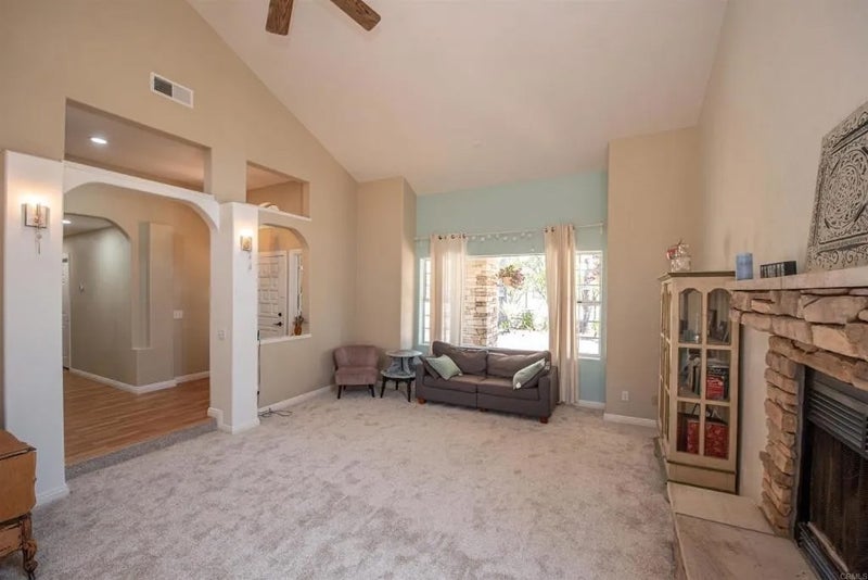 15950 Mactan Ln