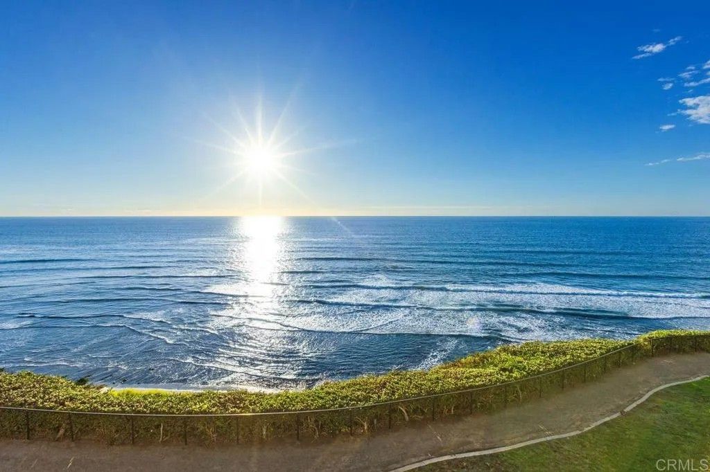 Photo of 369 W I Street, Encinitas, CA 92024 (MLS # NDP2511039)