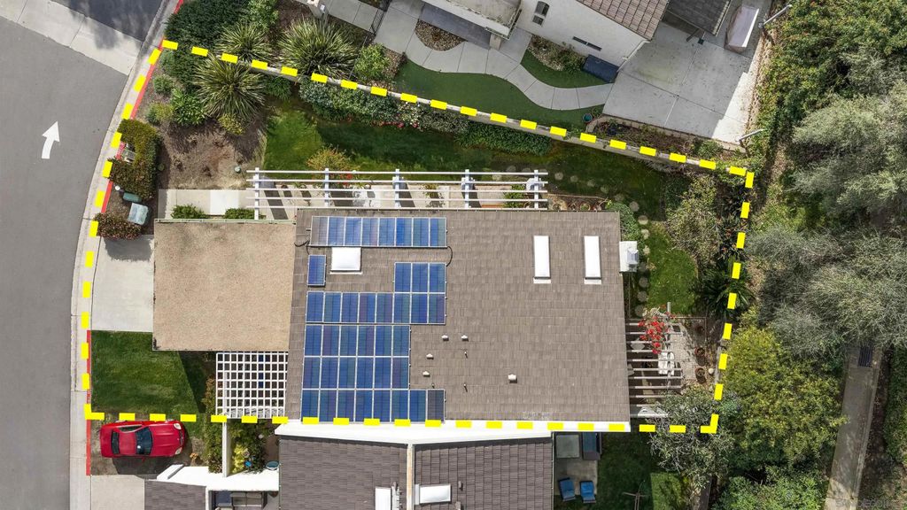 Photo of 8770 Caminito Sueno, La Jolla, CA 92037 (MLS # 260003953)