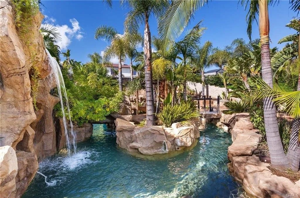 Photo of 3188 Brunstane, Corona, CA 92882 (MLS # PW25279198)