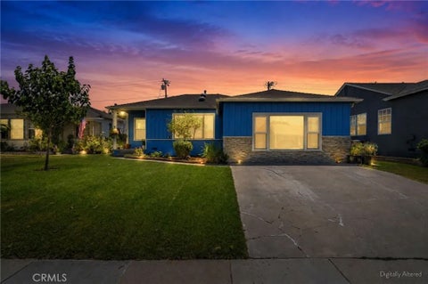 Photo of 2712 Eckleson Street, Lakewood, CA 90712 (MLS # PW26164959)
