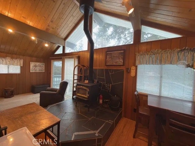 719 Ridge Way