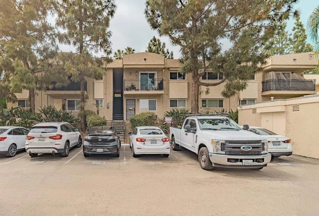 Photo of 9860 Dale Avenue #D10, Spring Valley, CA 91977 (MLS # PTP2503257)