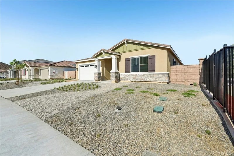 28292 Delphinus Drive