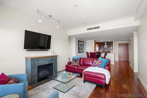Tiny photo for 700 W E St #2802, San Diego, CA 92101 (MLS # 250038810)