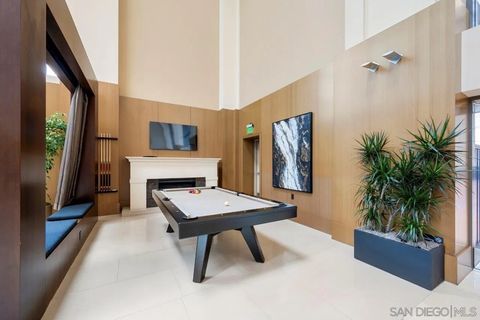 Tiny photo for 700 W E St #2802, San Diego, CA 92101 (MLS # 250038810)