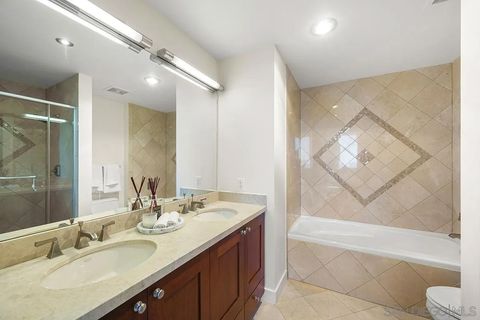 Tiny photo for 700 W E St #2802, San Diego, CA 92101 (MLS # 250038810)